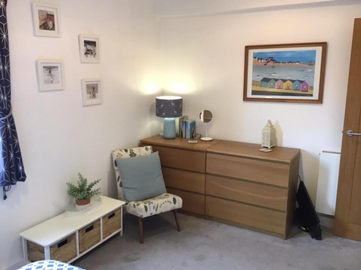 Central Teignmouth - Sleeps 4 - Pets Allowed Exterior foto